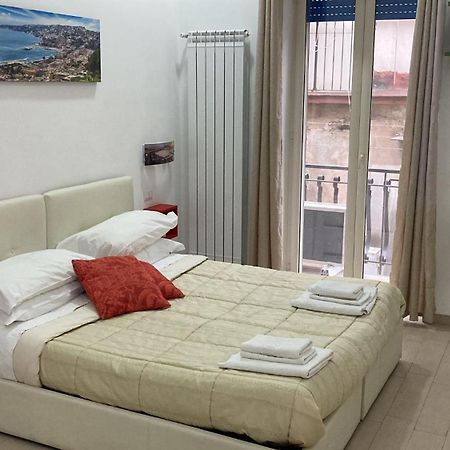 Ginevra'S Apartment Napoli Ngoại thất bức ảnh