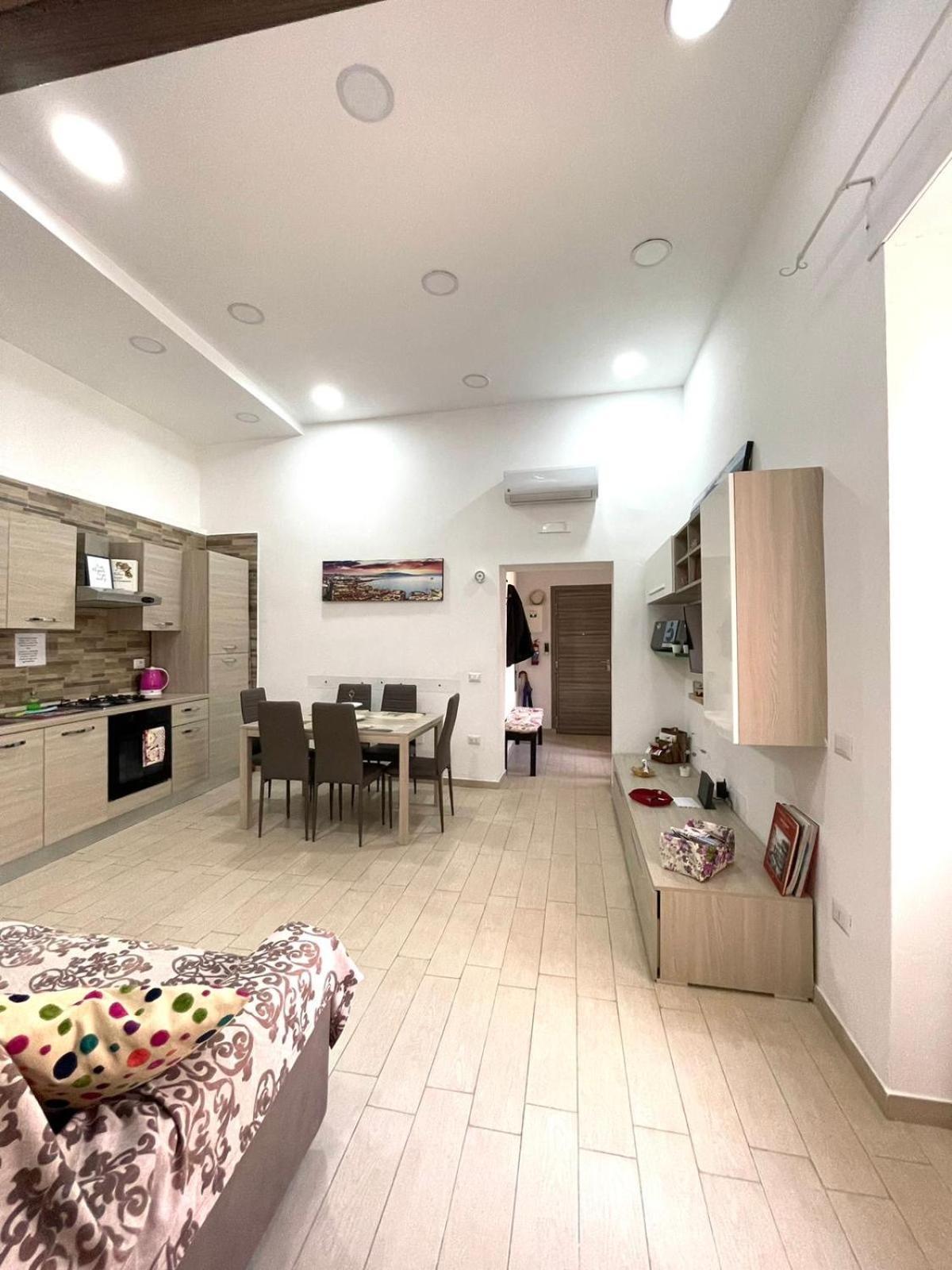 Ginevra'S Apartment Napoli Ngoại thất bức ảnh