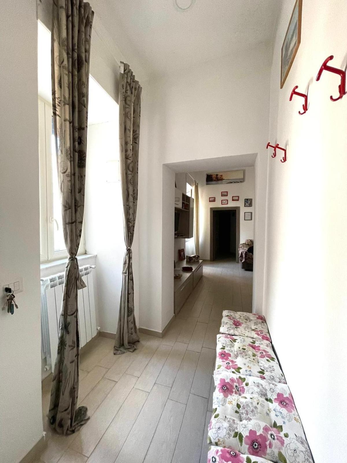 Ginevra'S Apartment Napoli Ngoại thất bức ảnh