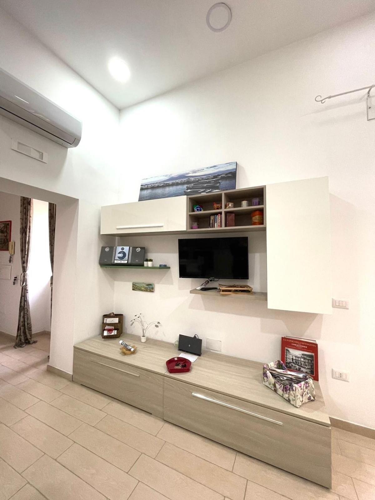 Ginevra'S Apartment Napoli Ngoại thất bức ảnh