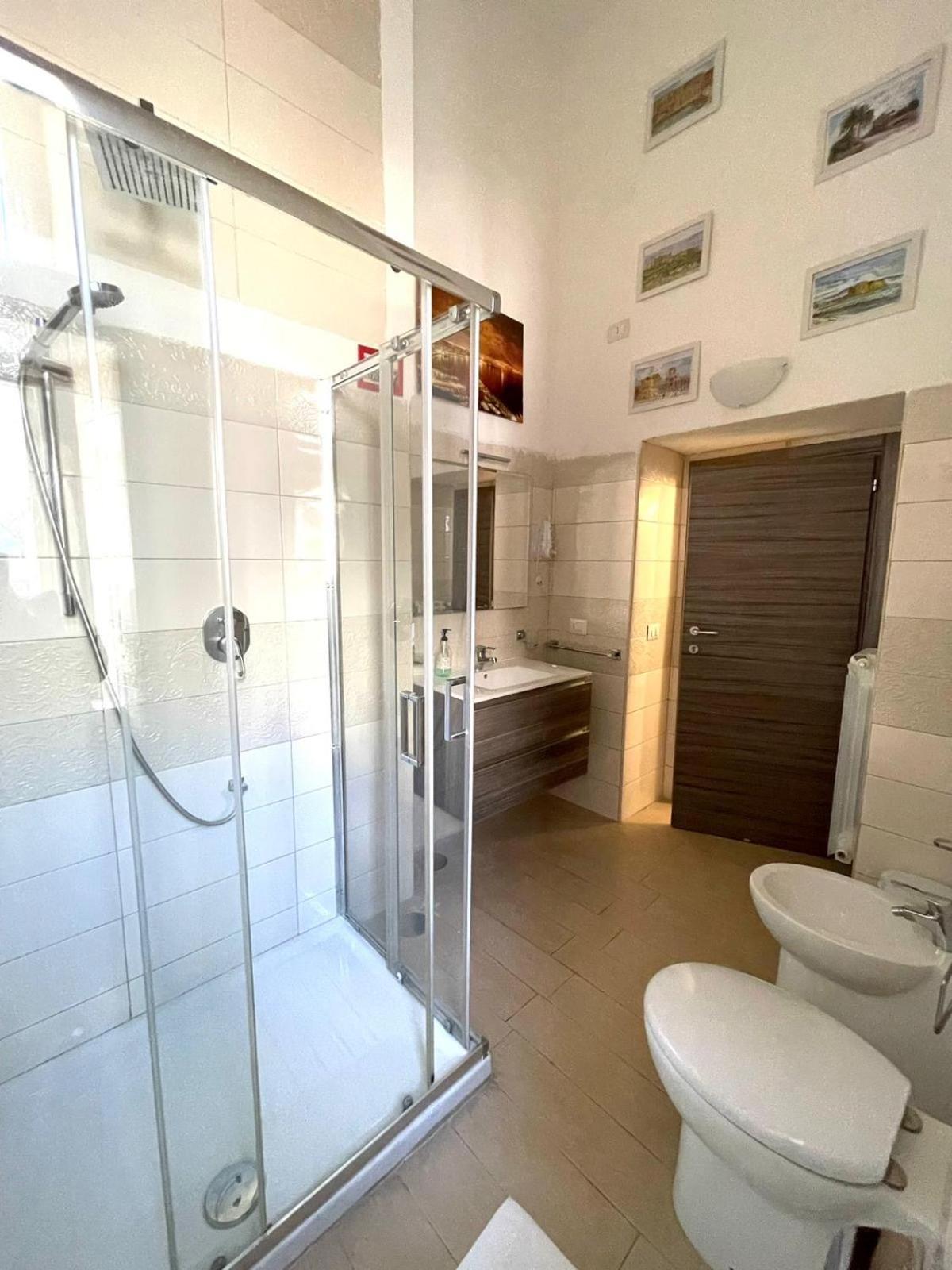 Ginevra'S Apartment Napoli Ngoại thất bức ảnh