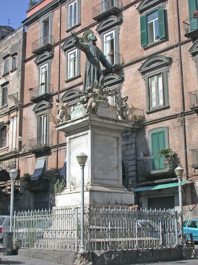 Ginevra'S Apartment Napoli Ngoại thất bức ảnh